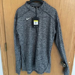 Nike Dri-fit quarter zip long sleeve unisex!